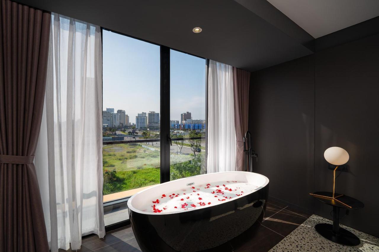 M92 Boutique Da Nang Beach Hotel Exterior foto